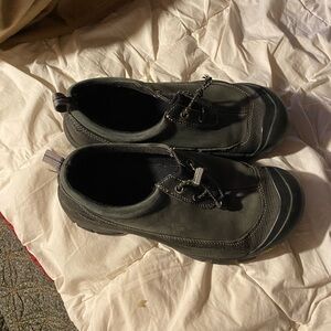 Women’s Black Keen Walkers
